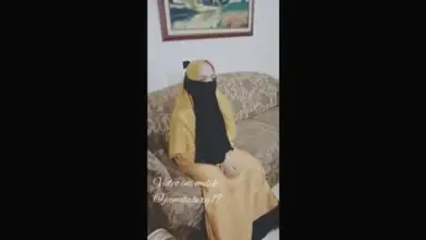 Bokep Jilbab Kuning Dientot Liar Sampai Becek Basah